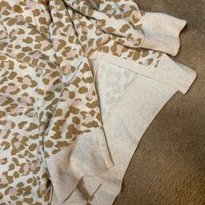 aerie | Tops | Aerie Desert Sweatshirt 